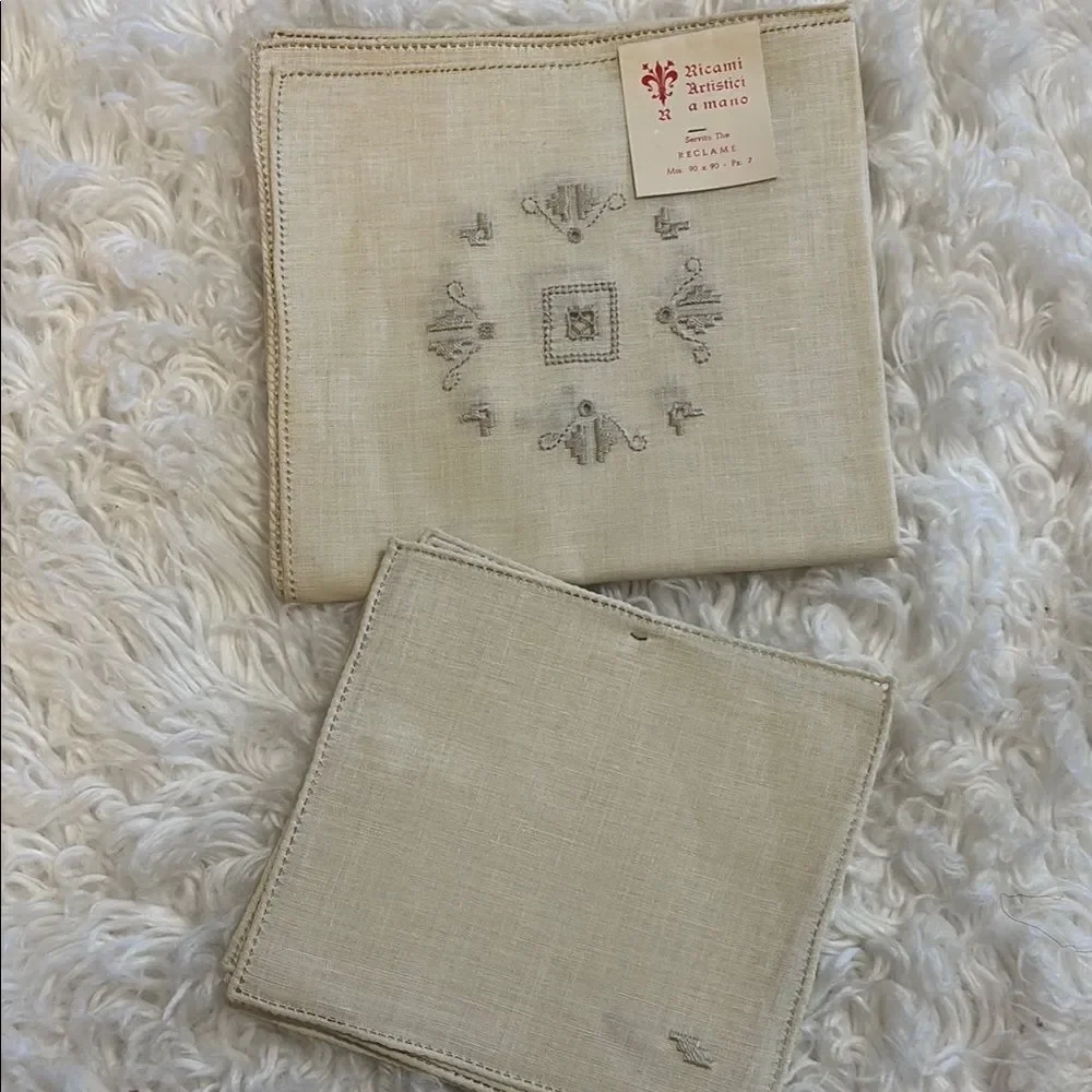 VINTAGE from Italy Cream Handcrafted Table Linens